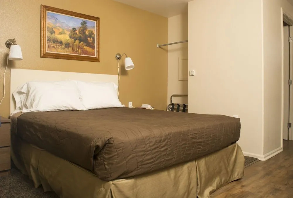 Budget Star Motel