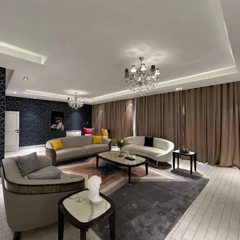 MacDonald Apartments A5