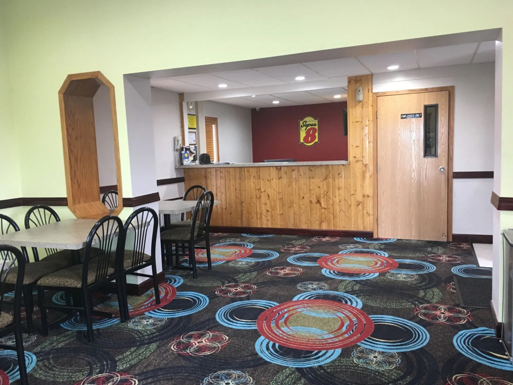 Red Roof Inn Ames