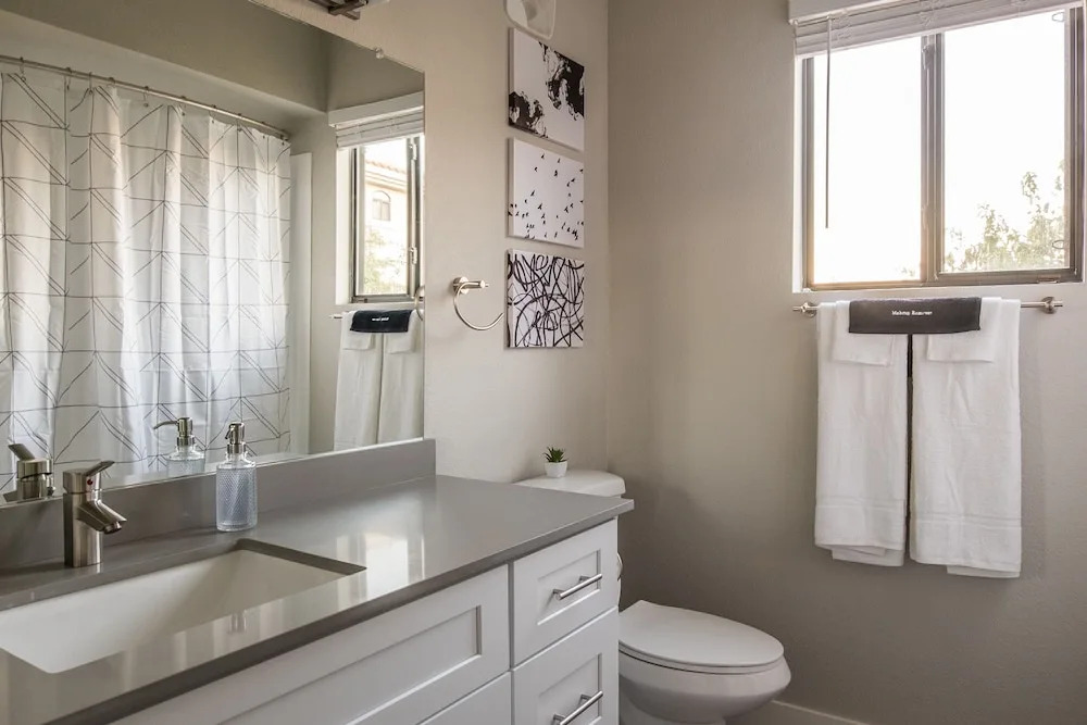 Tempe 1 BR & 2 BR Apts by Frontdesk