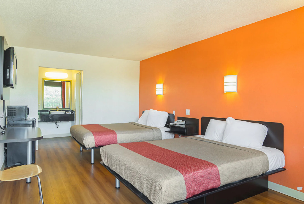Motel 6-Little Rock, AR - West