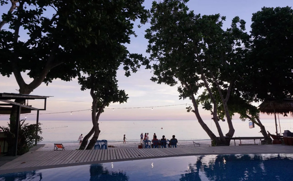 Lipe Beach Resort