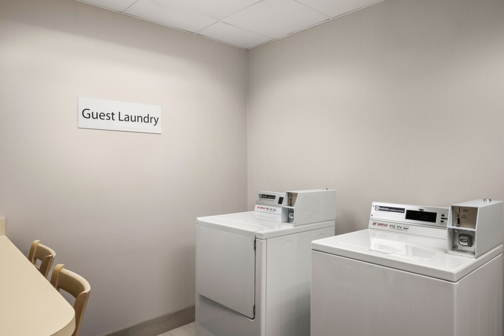Holiday Inn Express & Suites New Buffalo, MI by IHG