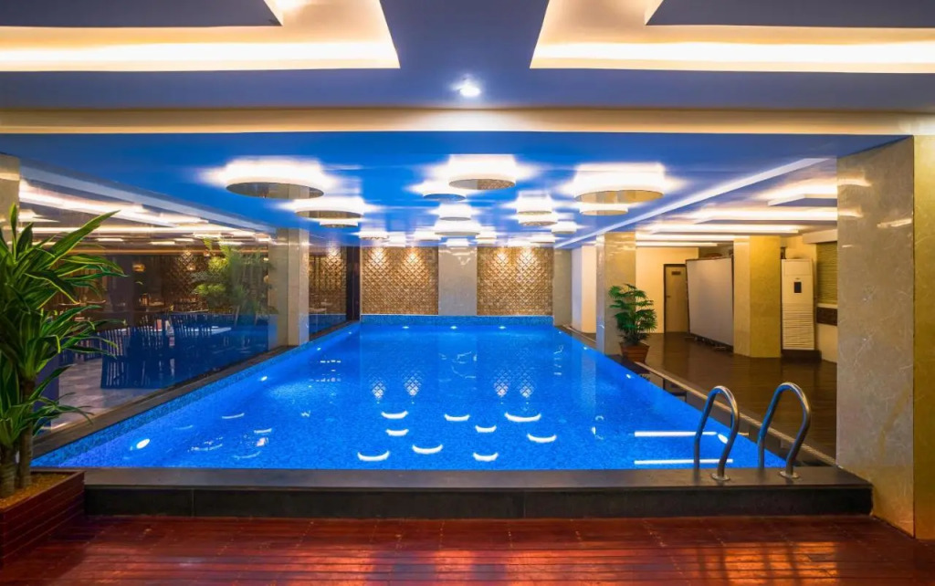 Hotel Mansha Regency