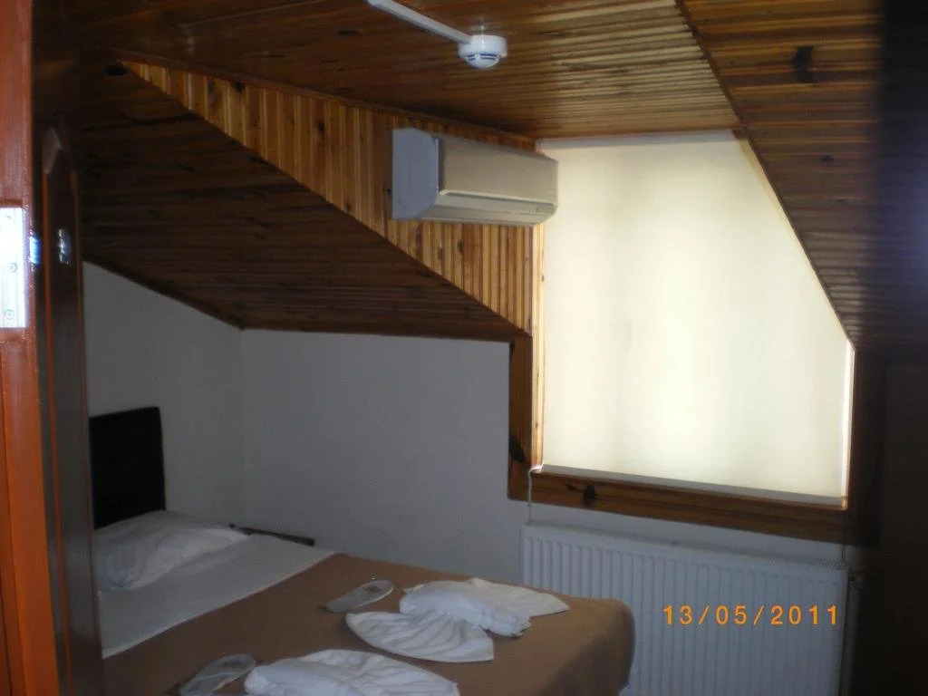 Girithan Hotel