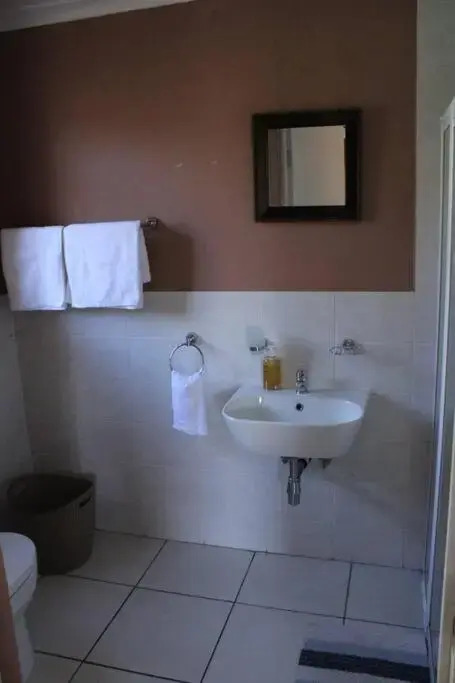 Classic Cape Dutch Studio Apartment