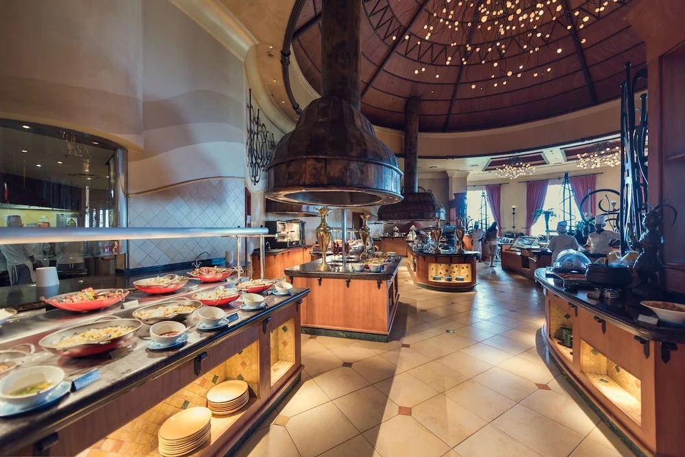 Royal Sibaya Hotel