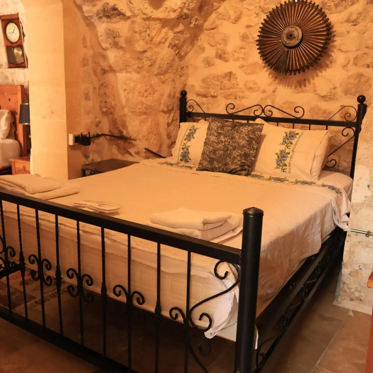 BABIL ANTIQUE HOTEL