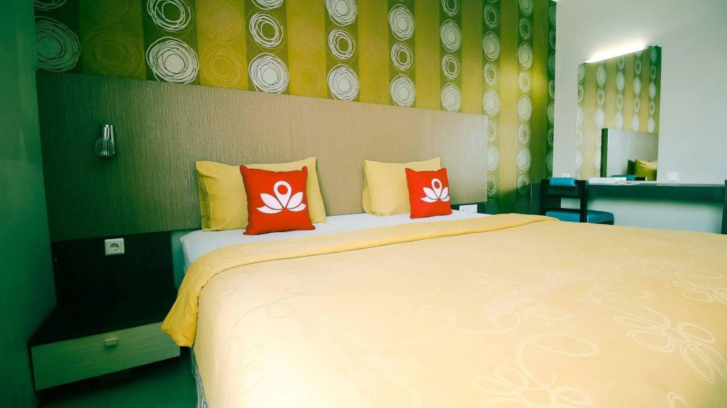 ZEN Rooms Near PVJ