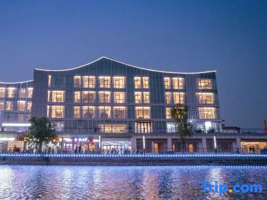 Liaocheng Log House Homestay (Dongchang Lake Branch)