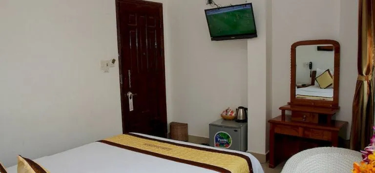 Golden Beach Hotel