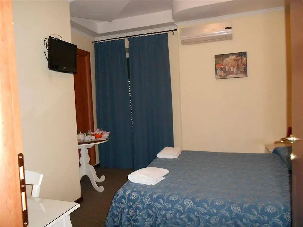 Rona resort