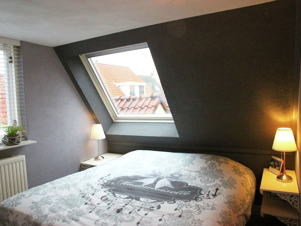 Alluring Holiday home in Egmond aan Zee with Terrace