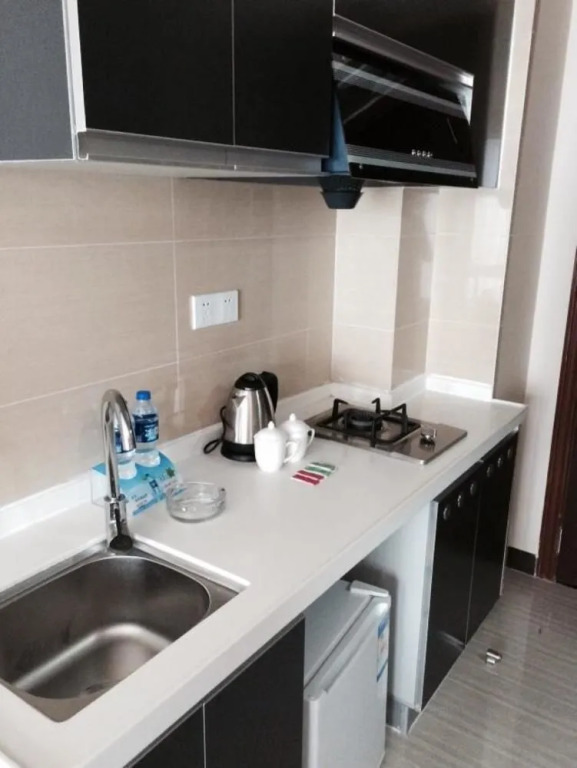 Enjoy Private Apartment Hotel Lucky City