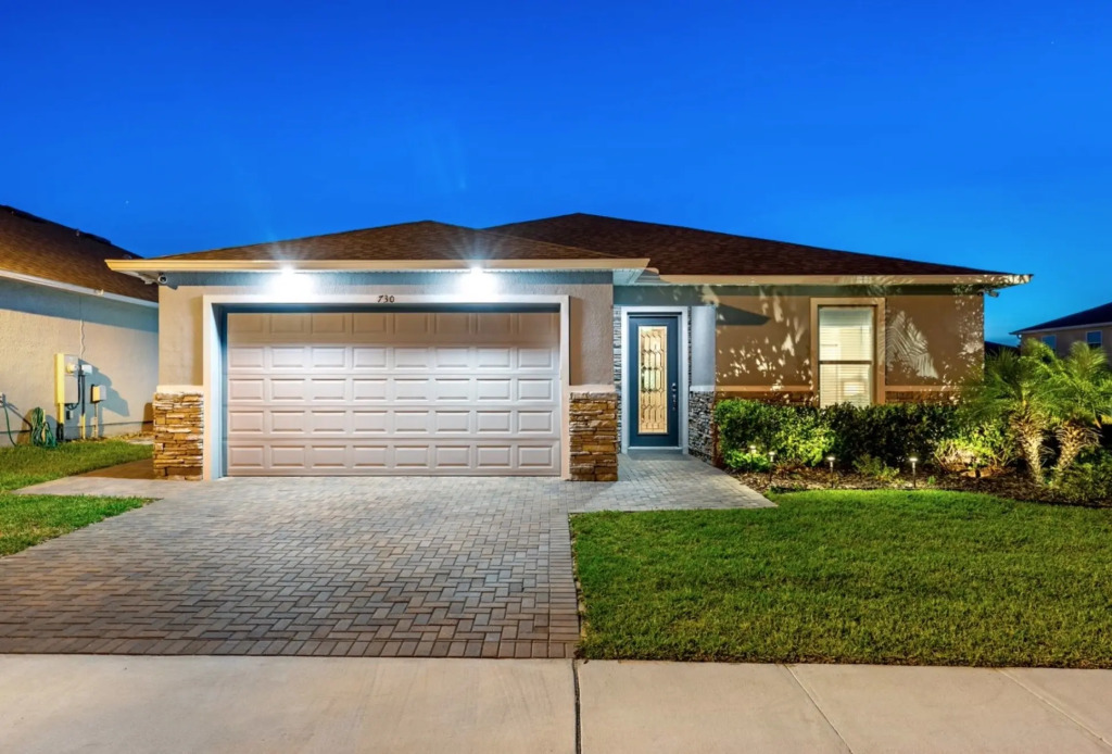 Stunning 4 Bed Private Villa close to Disney , Davenport, US