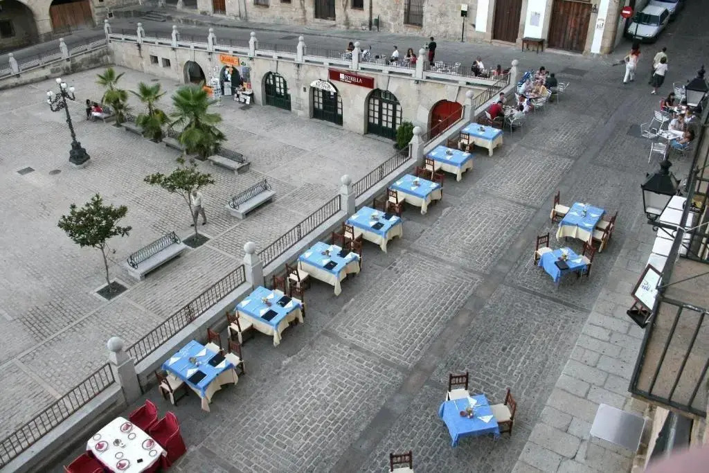 Plaza Mayor Trujillo Rooms