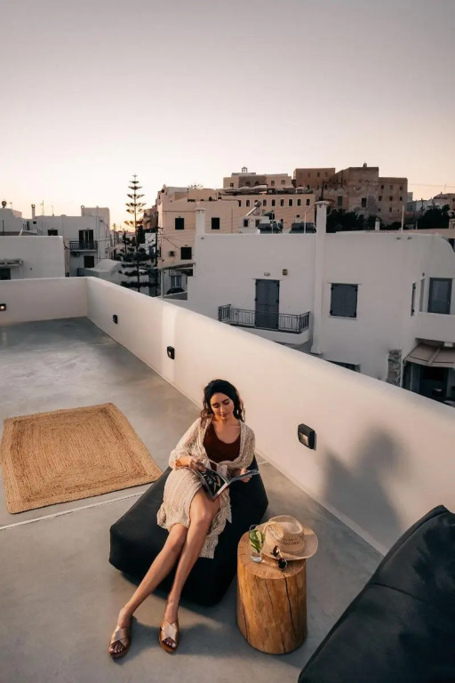 Emery Suites