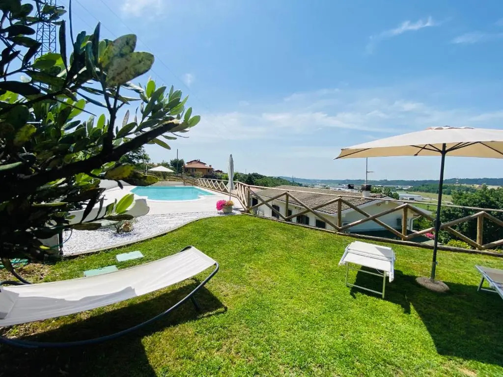 Villa Poggio Ulivo Pool-Apartments