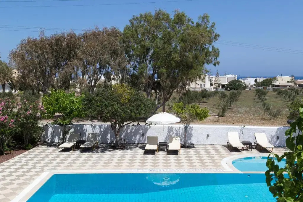Inoe Boutique Hotel