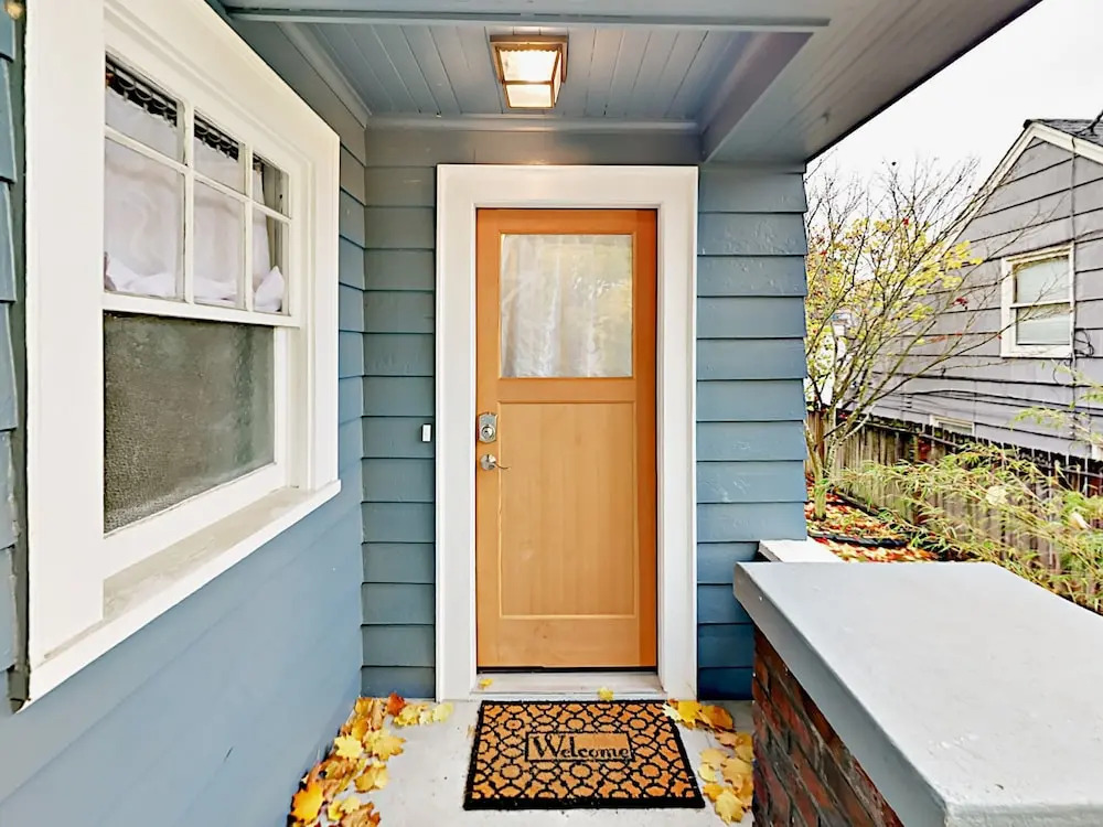 1302 N 49th St Apartment Upper Unit