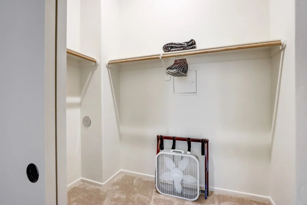 FRONTDESK Monier Apts Mercado Dist Tucson