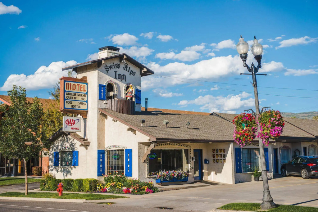 Swiss Alps Inn