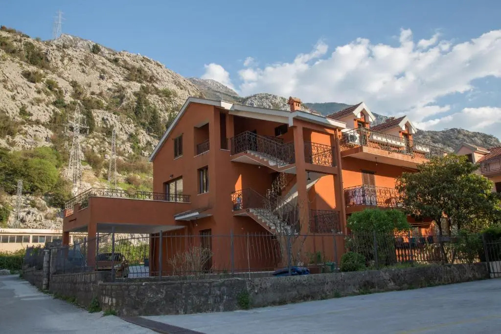 Apartment Atina