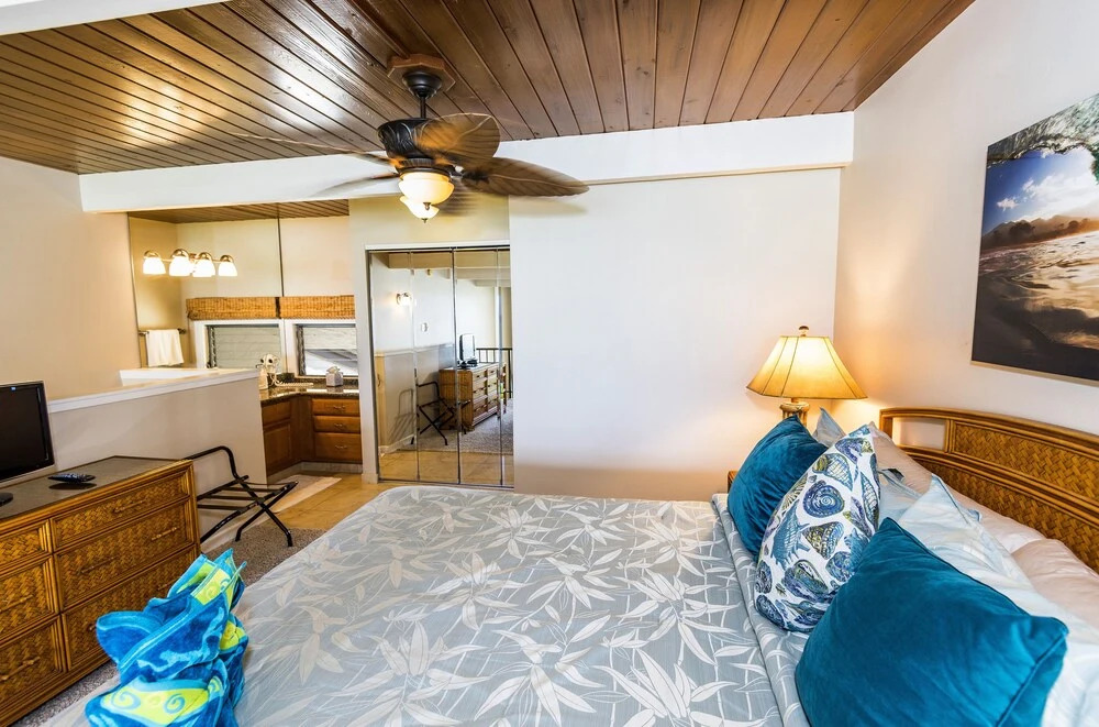 Napili Point C-12