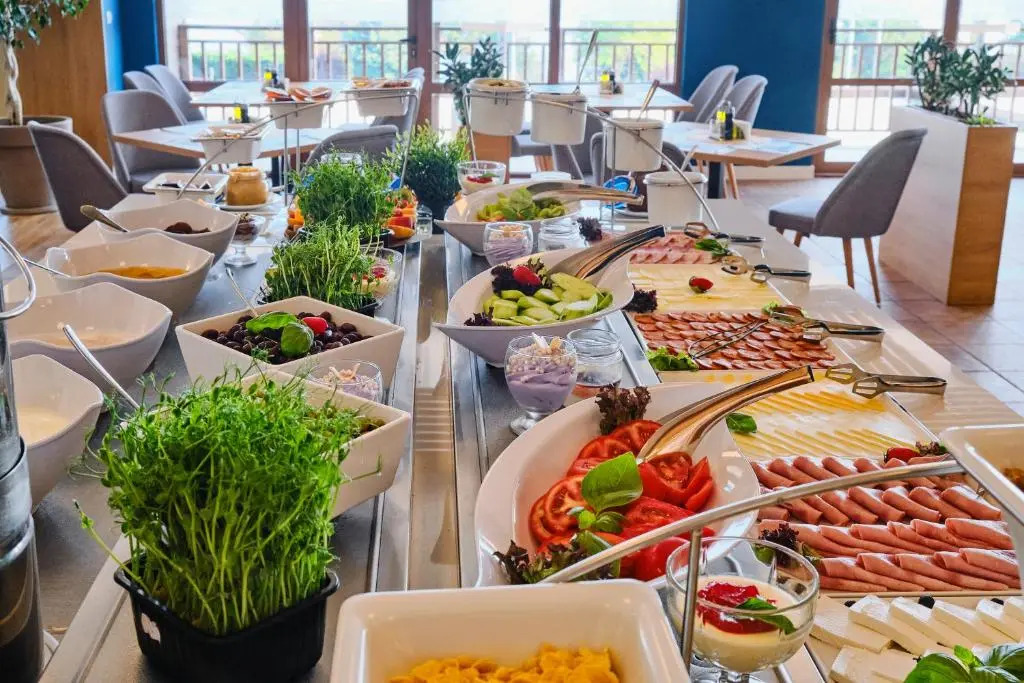 Viva Mare Beach Hotel by Santa Marina