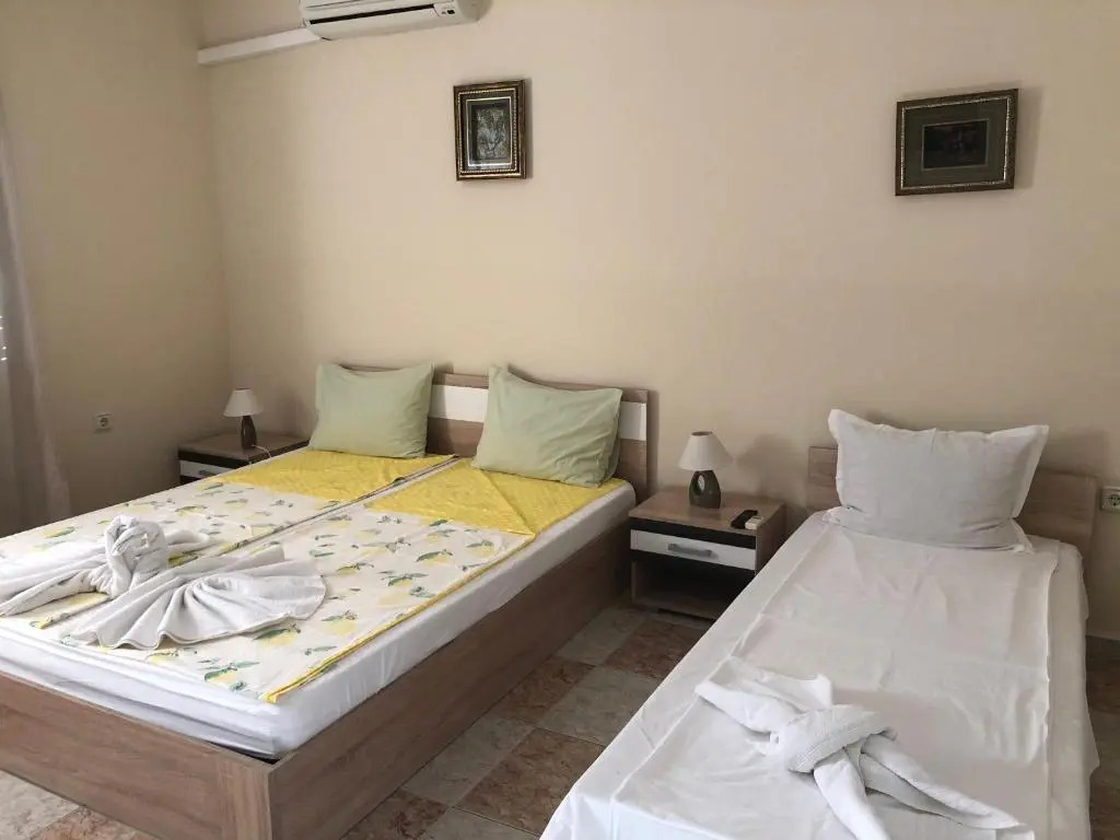 Stoykos Guest House