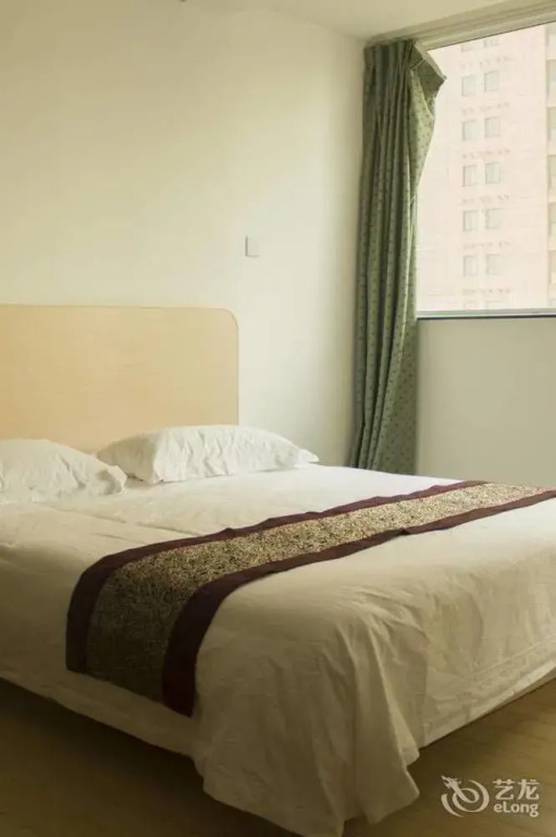 Lanting Business Hotel(青岛兰亭商务宾馆)