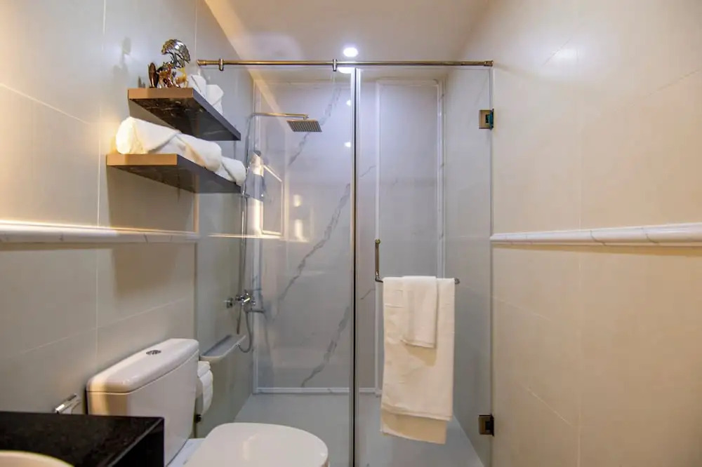 Le Places The Grand Riverside Saigon Apartment