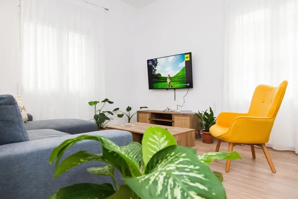 Beautiful new apartment in Petralona