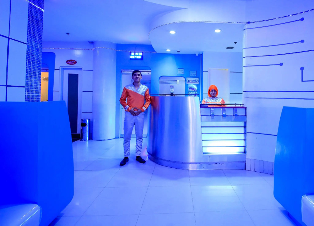 Astrotel Avenida