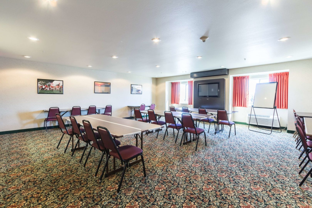 Motel 6-Huron, OH - Sandusky