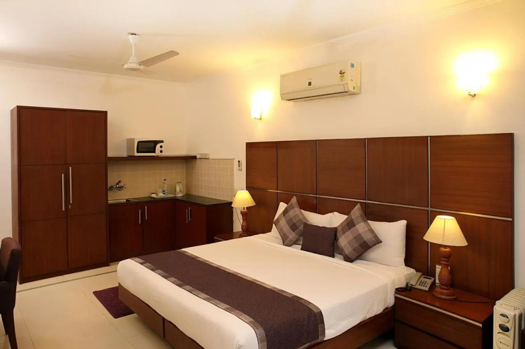 Ahuja Residency DLF Phase 2