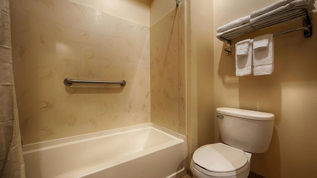 Best Western Lockhart Hotel & Suites
