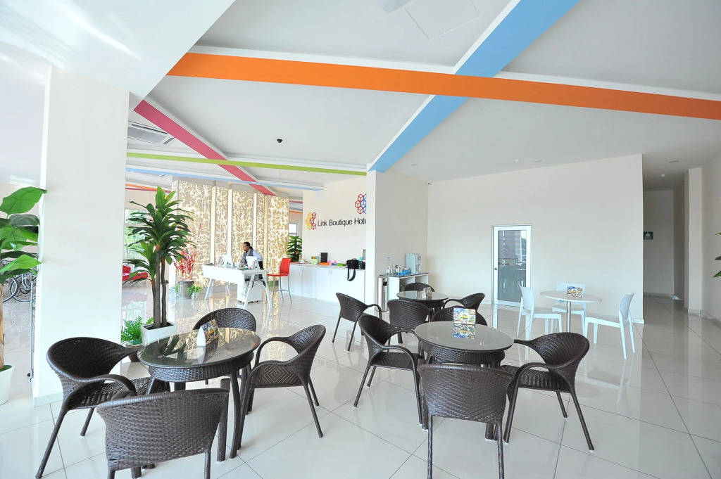 OYO 89848 Link Boutique Hotel
