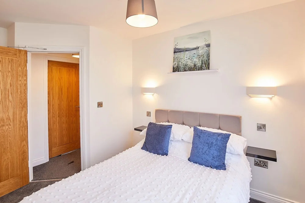 Host & Stay - Queens Court