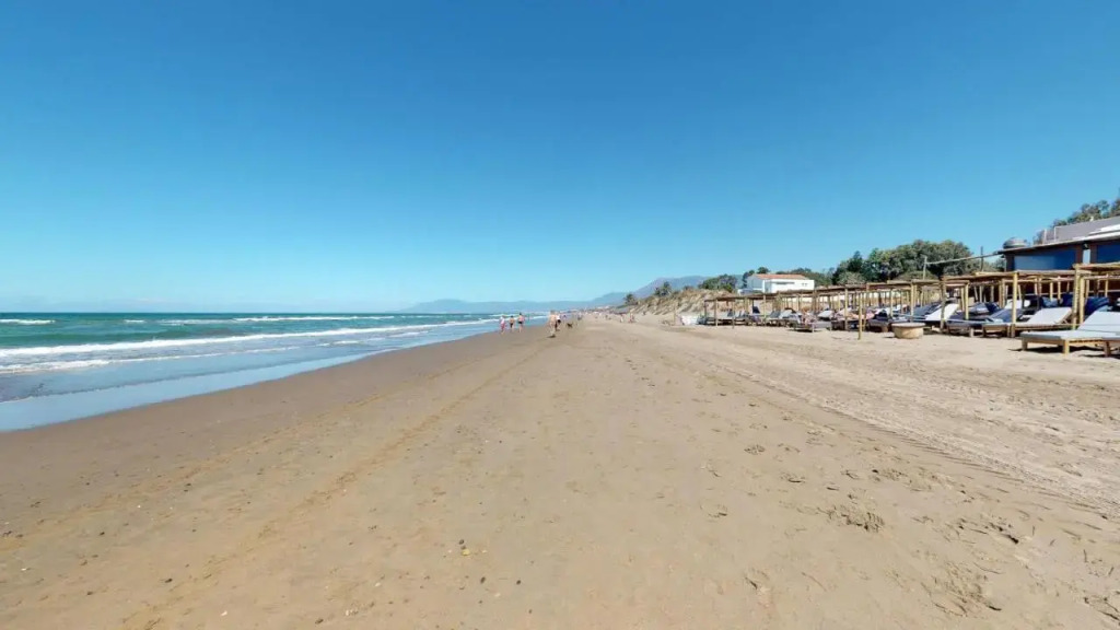 Golden Beach - EaW Homes