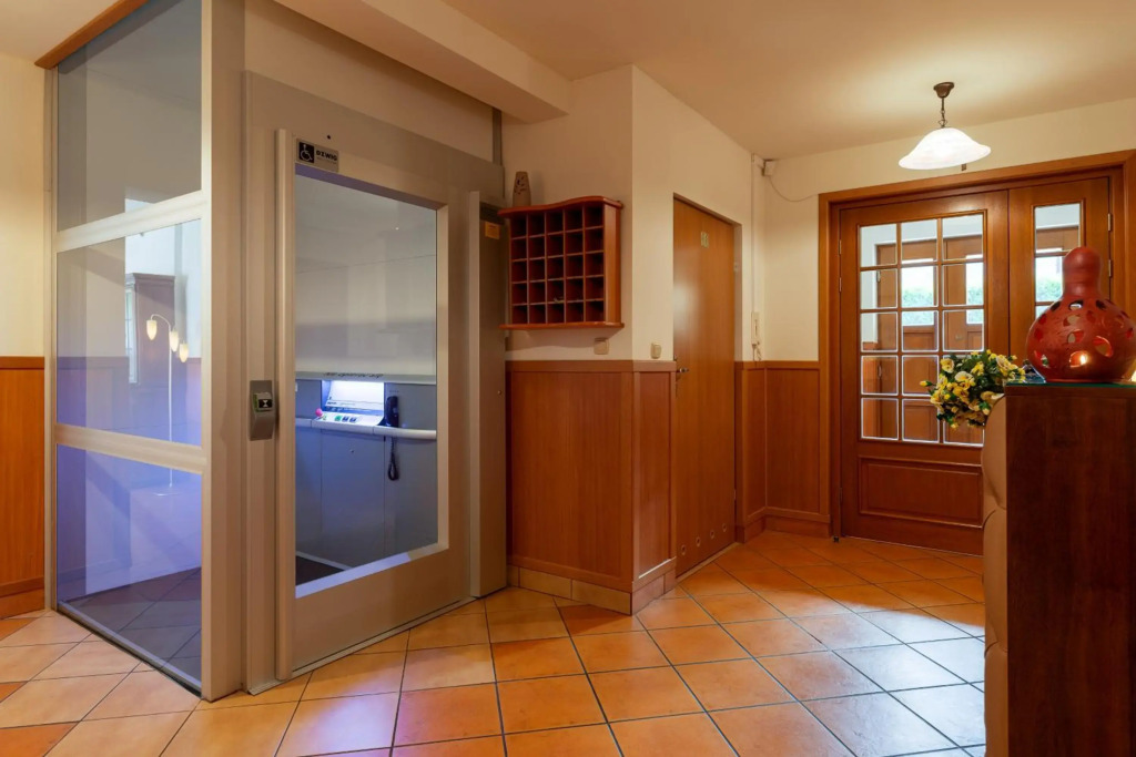 Willa i Wzgórze Jerrego Apartamenty i pokoje z widokiem na góry