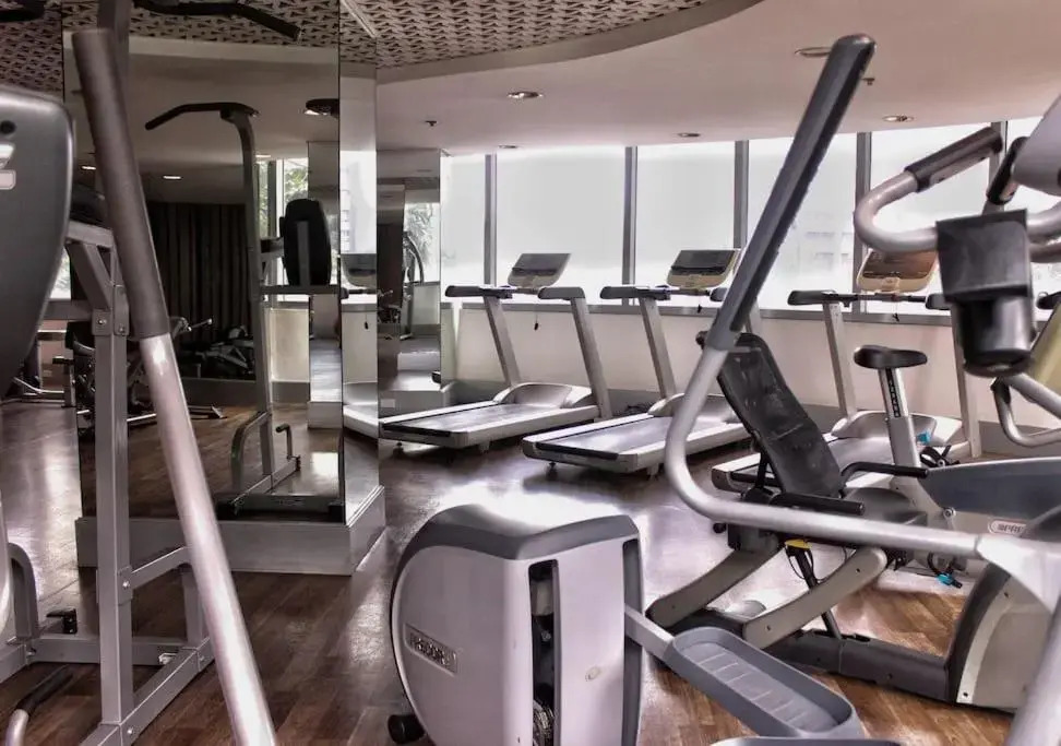 StayHere Burgos Circle 1 Bedroom Avant@Fort Gym