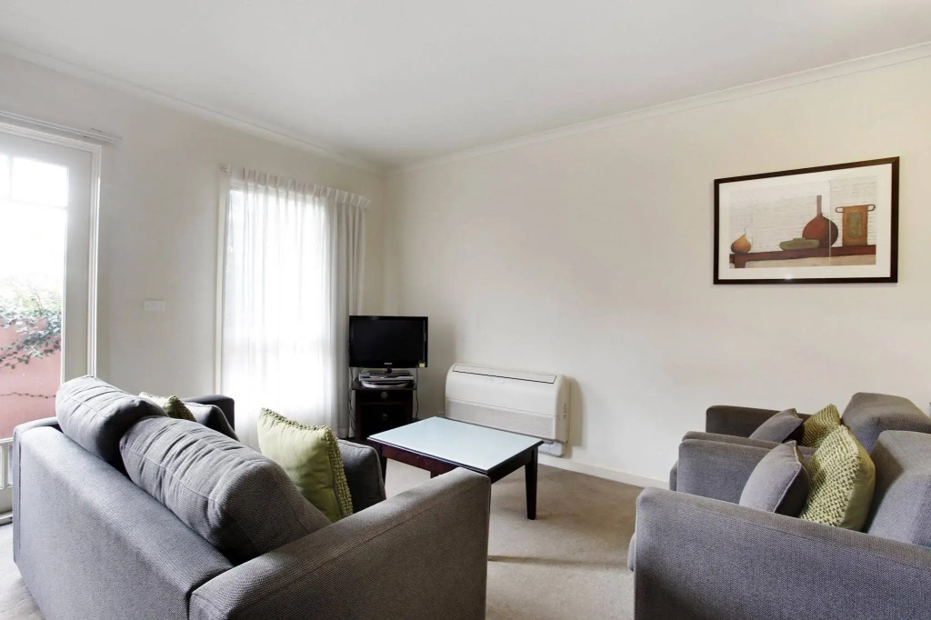 Comfort Apartments Royal Gardens