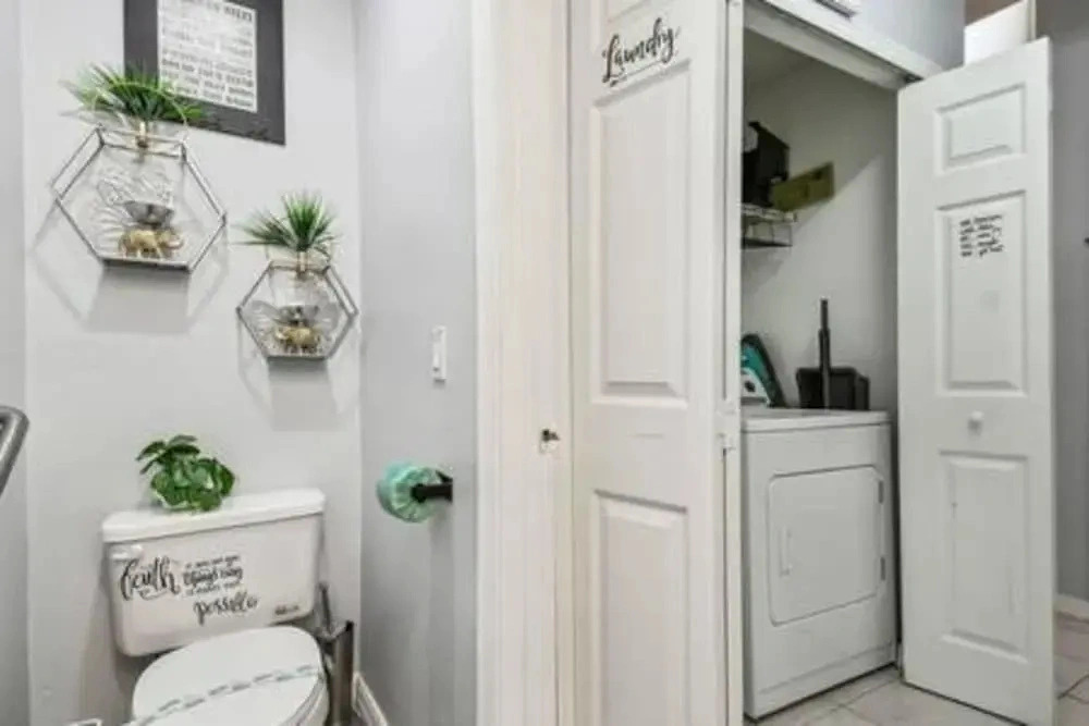 Lake Berkley 4BR Villa - Near Disney & Pool
