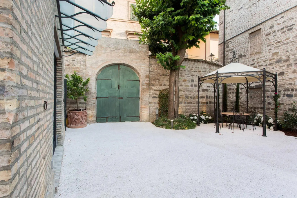 Palazzo Gentili