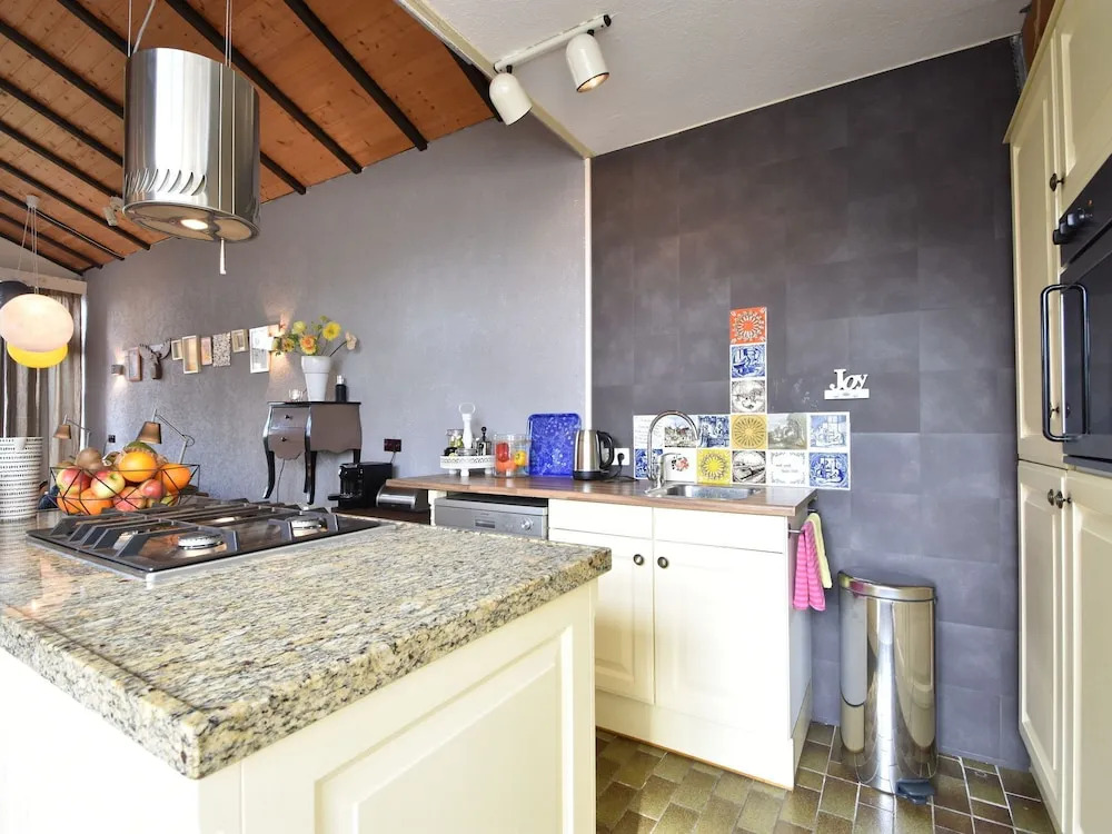 Cozy Holiday Home in Kortgene near Lake Veerse