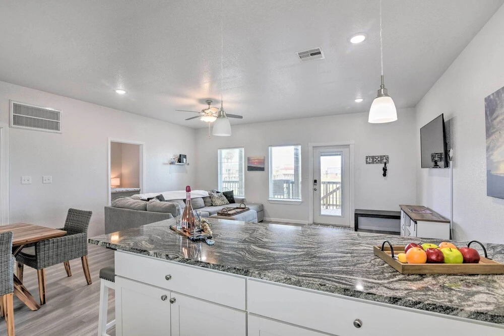 Near Ocean: Surfside Beach Gem w/ Deck & Views!