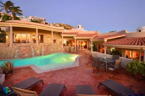 Villa Lorena by Cabo Villas