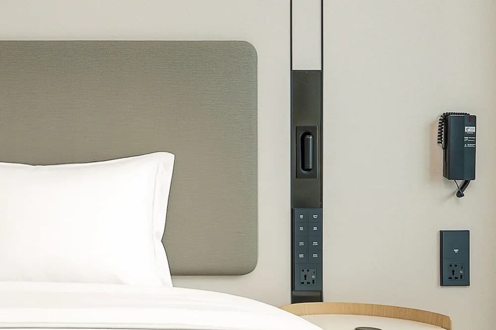 Holiday Inn Express Qinhuangdao Haigang by IHG