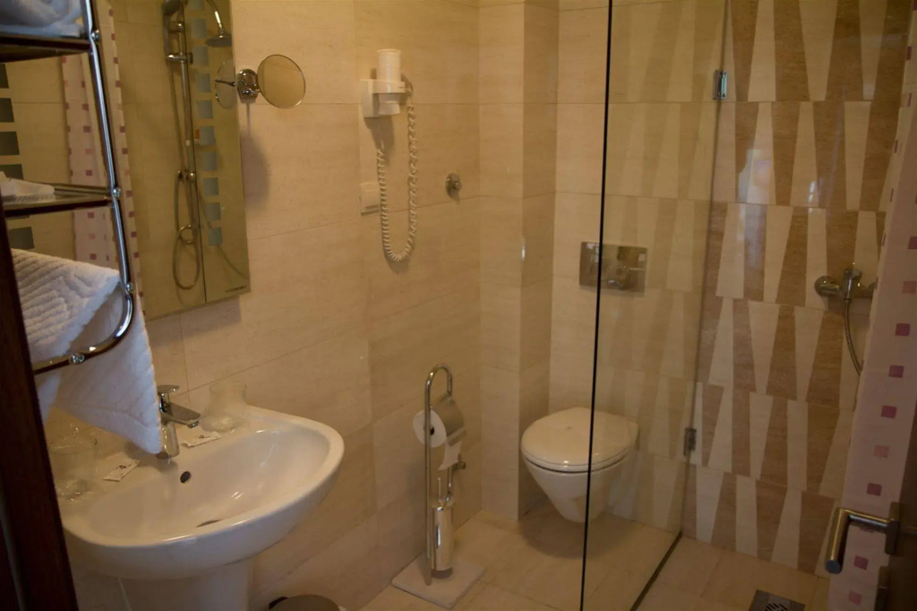 Hotel M